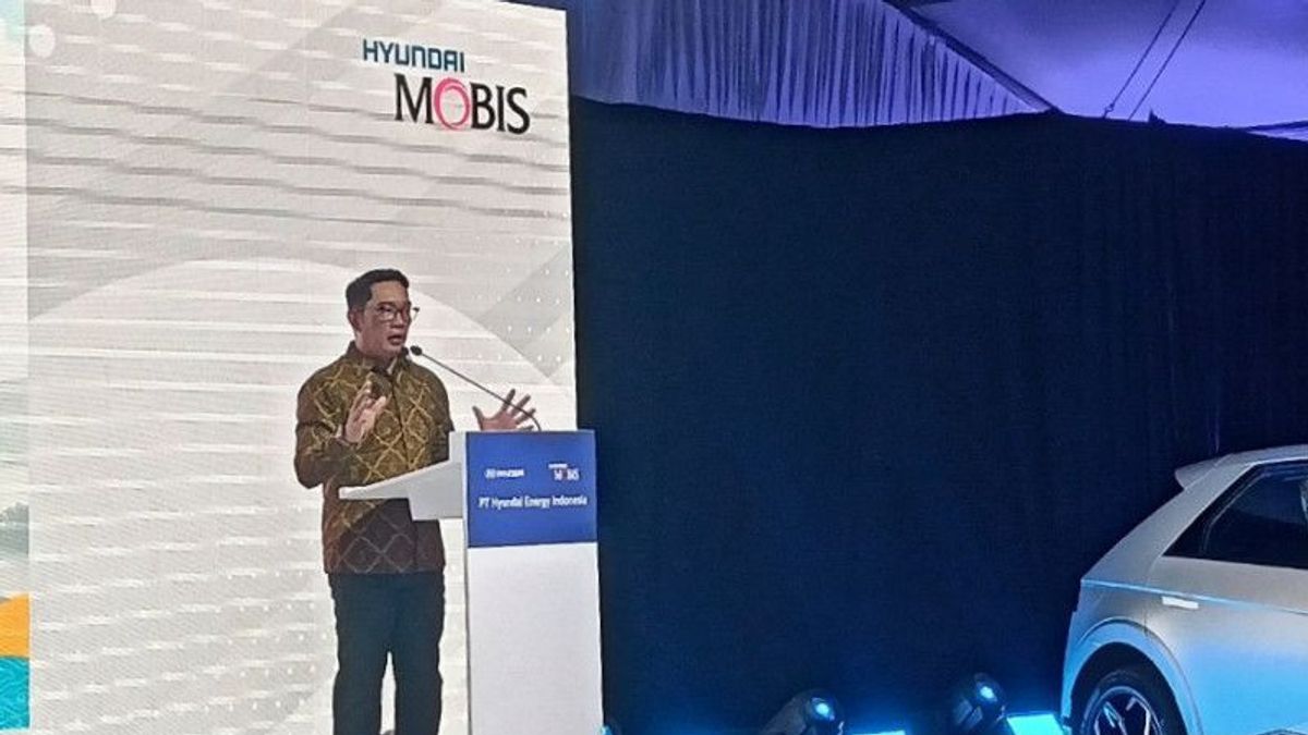 Ridwan Kamil Hopes Automotive Manufacturers Produce Electric Buses