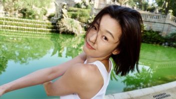 Jun Ji Hyun Establishes His Own Agency, PEACHY Company!