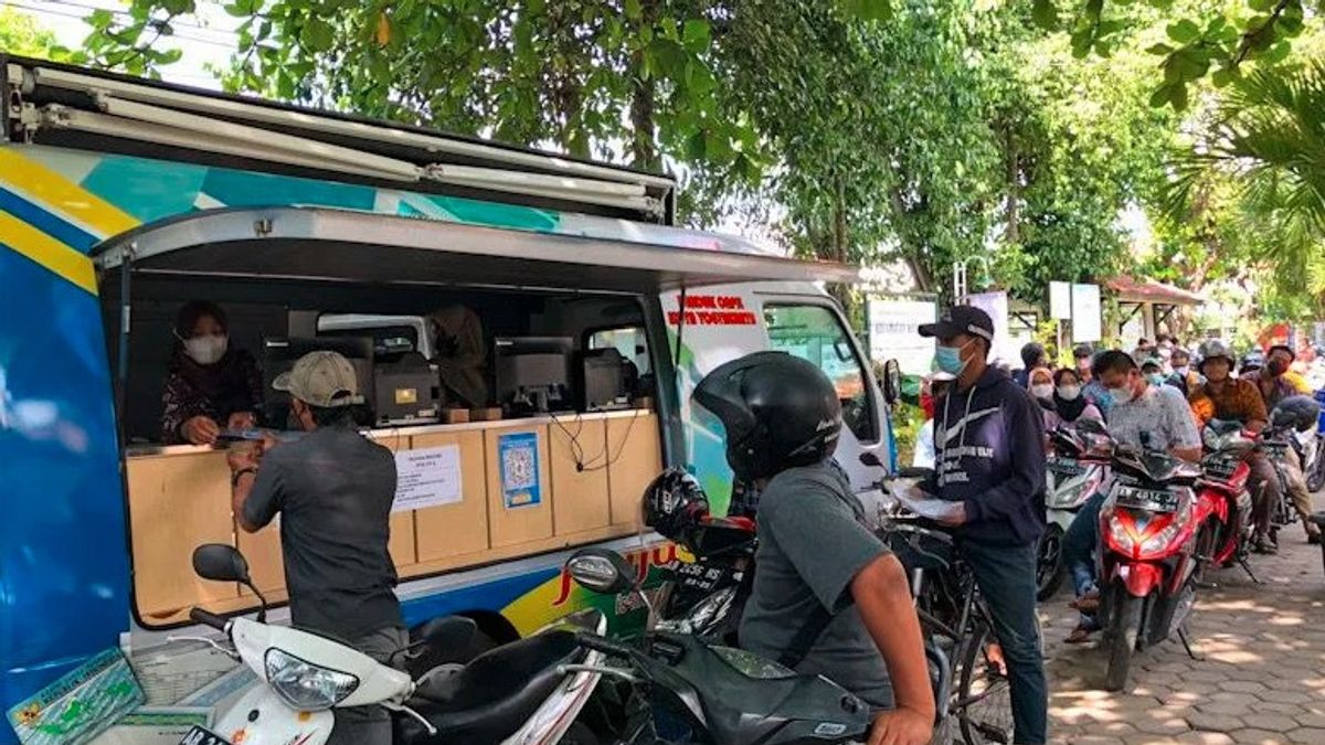 Berita DIY: Sempat Dihentikan Selama Puasa, Drive Thru Cetak KTP Yogyakarta Kembali Dibuka
