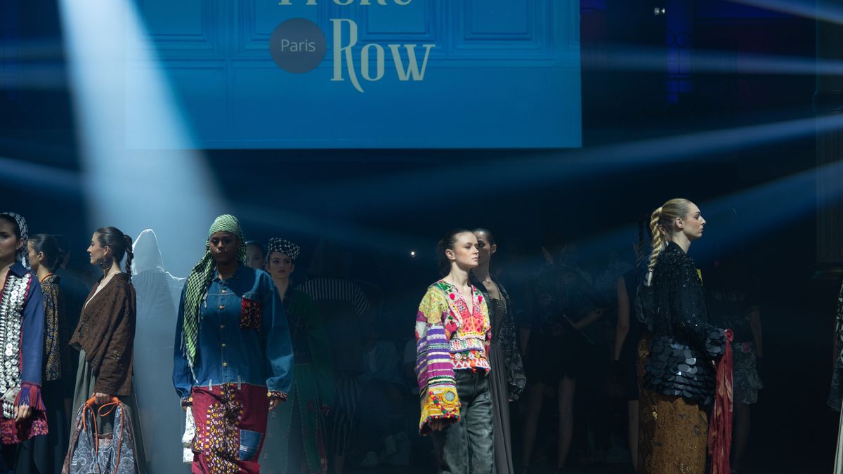 Showing 9 Designers' Work, The Success Of Front Row Paris Becomes A Step Towards Recognition Of Global Fashion Indonesia