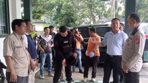 Diamankan Polisi, Wanita Pengancam Bom di Depok Mengaku Emailnya Diretas