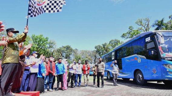 Berita Mudik Sulsel: Gubernur Sulsel Libatkan 20 Kendaraan Angkut Mudik Gratis untuk Masyarakat