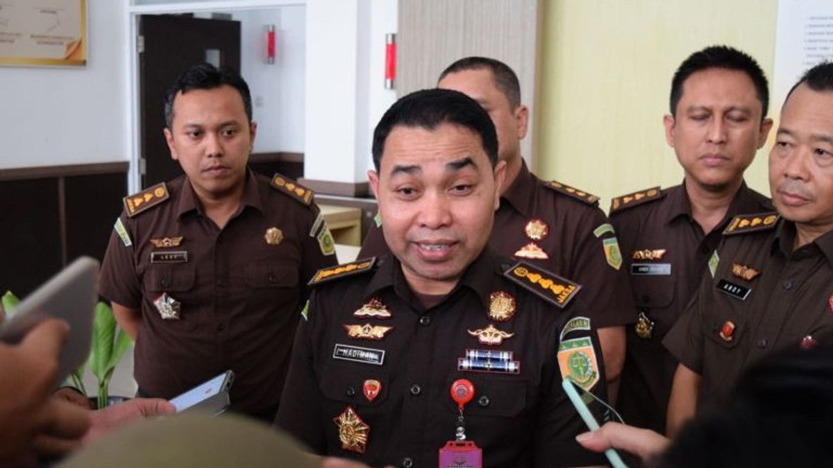 كيجاتي كيبوت ملف 7 من أصل 8 مشتبه بهم في الفساد في أدوات ممارسة SMK Disdik West Sumatra 2.5 مليار روبية إندونيسية