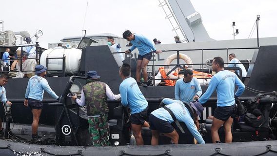 Dua Kapal Tim SAR Sriwijaya Air SJ-182 Berbenturan di Kepulauan Seribu