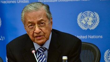 马来西亚总理向国王递交辞职信