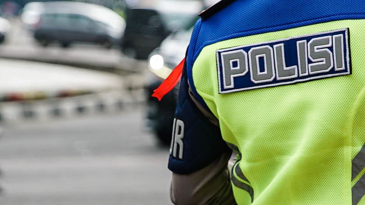 Suspecté D'avoir Harcelé 3 Femmes Policières, La Police De Kasat Reskrim Selayar Devient Suspecte Dans Une Affaire D'extorsion