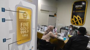 Perdagangan Dunia Lesu, Harga Emas Antam Turut Turun ke Rp1.072.000 per Gram