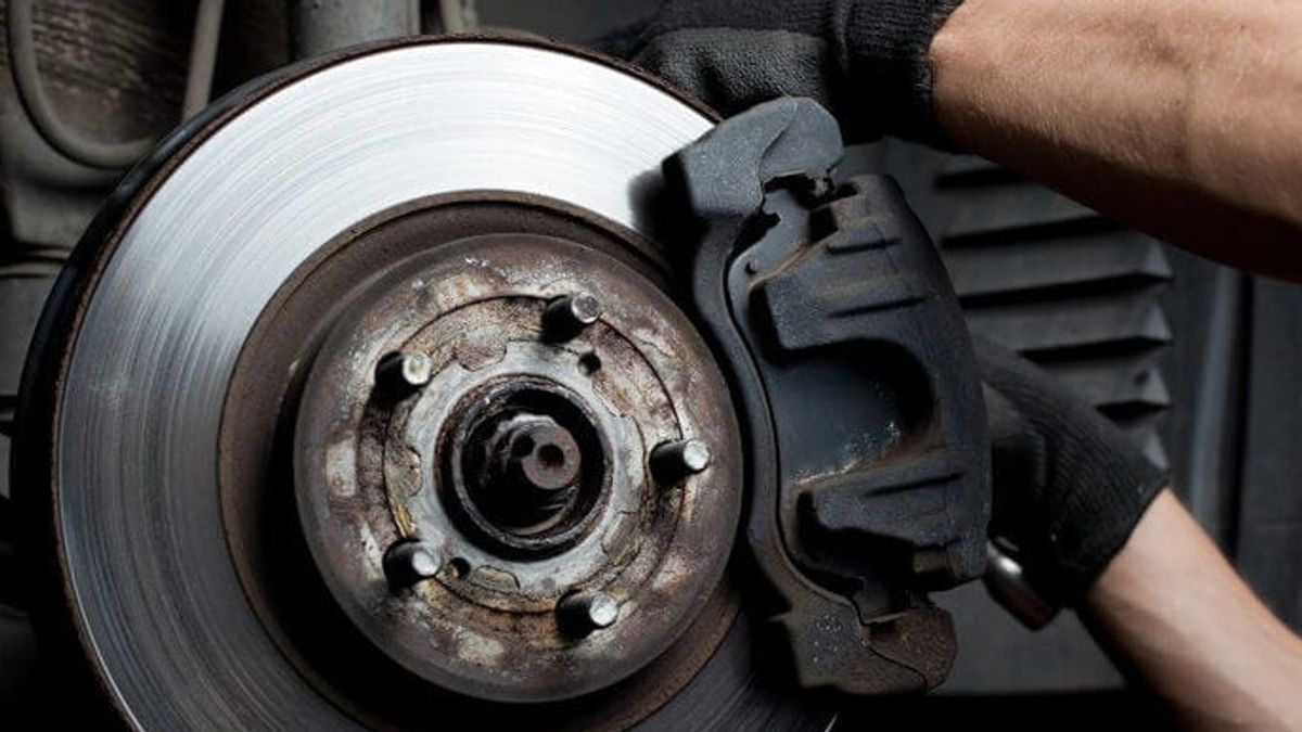 Car Brake Campas Characteristics Run Out: Here's An Explanation And The Right Time To Replace It