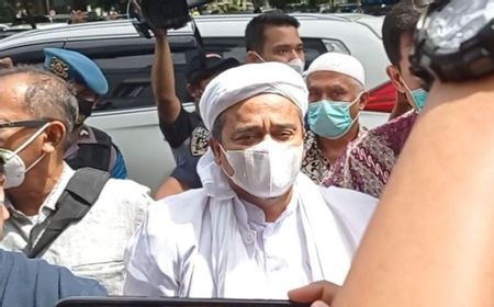 Keluarga Ingin Jenguk Rizieq tapi Belum Bisa