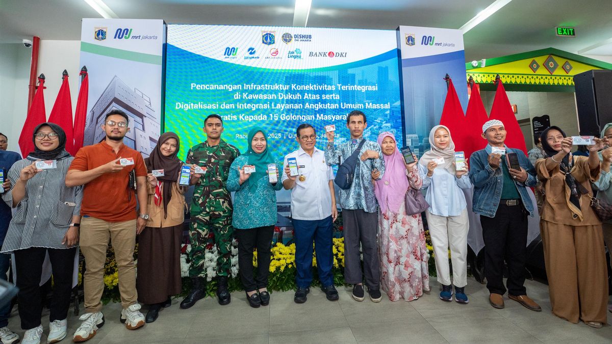 15 Golongan Gratis Naik Transjakarta, LRT Jakarta, dan MRT Jakarta Pakai Kartu JakMob