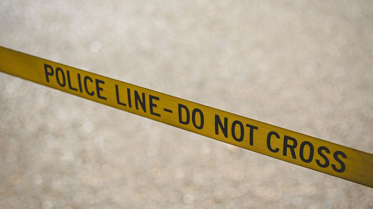 Police Arrest Robber Modus Travel Car
