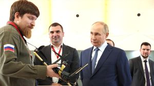 プーチン大統領は、戦場で勝つために約140万個のドローンを生産するロシアをターゲットにしています