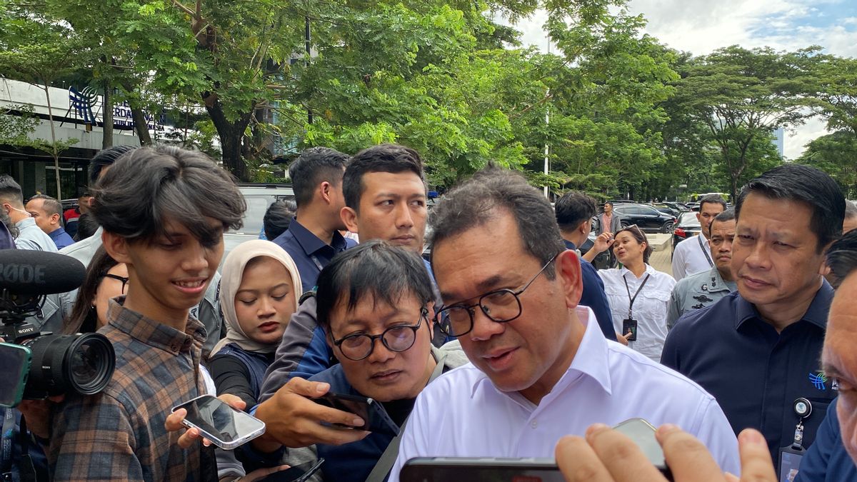 洪水后，贸易部长确保皮迪的贸易恢复正常，价格稳定