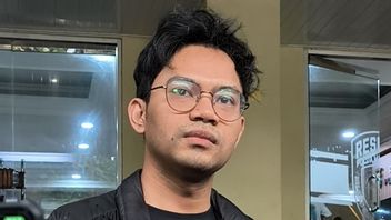 インサヌル・ファフミはマワから45グラムの金のおむつを考慮する