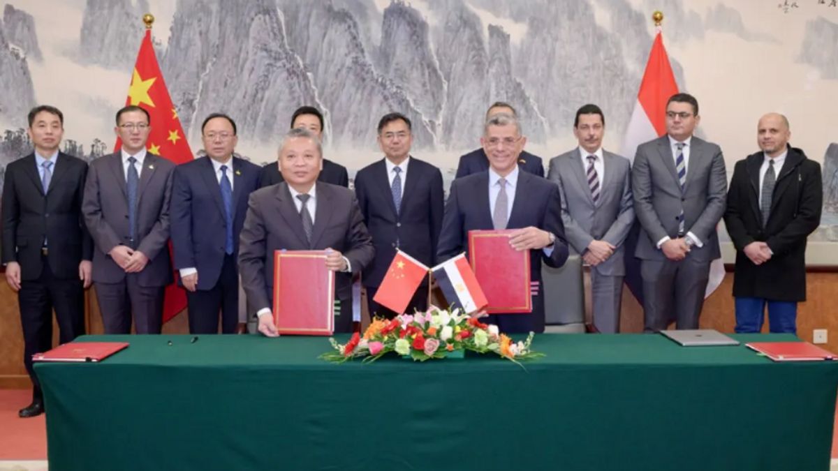 Egypt Supports China's Moon Base Program Development