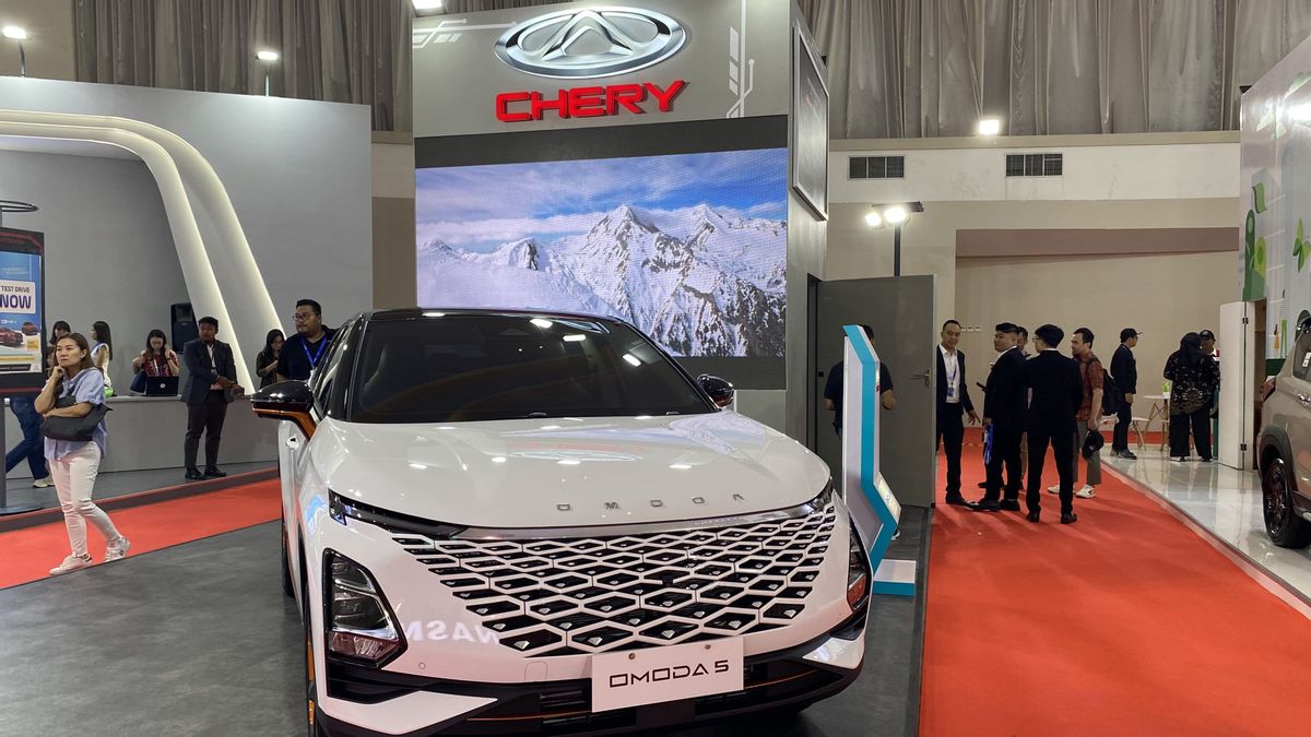 Chery Shows Off Omoda 5 GT at the 2023 GIIAS Semarang Event