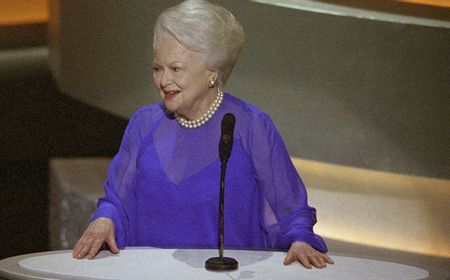 Aktris Veteran Olivia de Havilland Meninggal Dunia