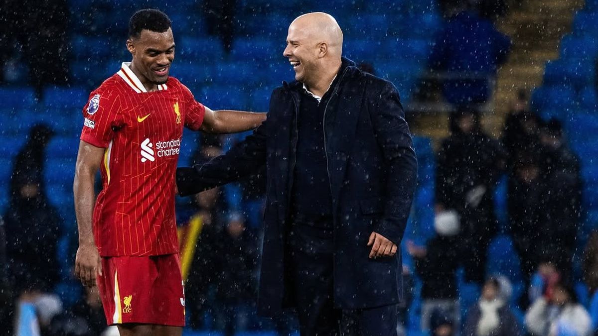 Detail Sanksi buat Arne Slot akibat Keributan di Derby Merseyside