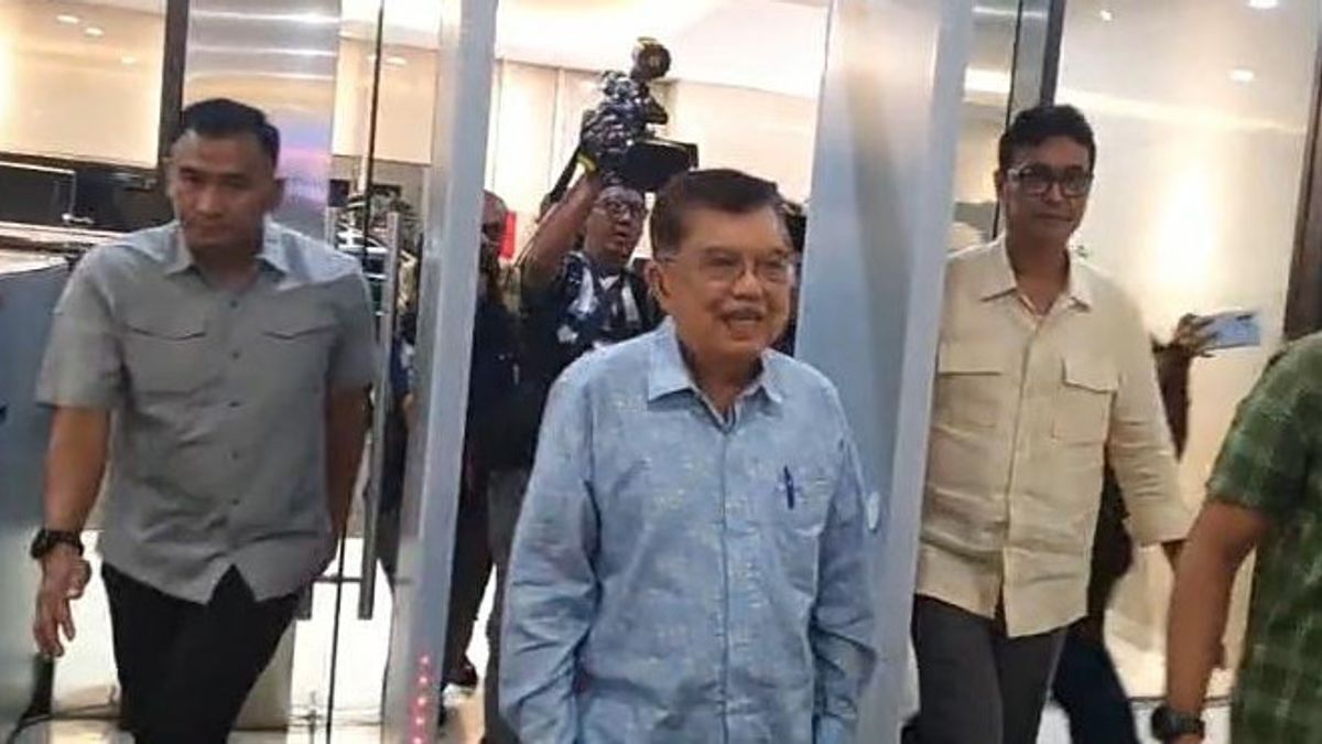 रिसमोन द्वारा धमकाया जाने का एहसास, जेके ने घटनाओं की एक श्रृंखला को पूरा किया जिसे देखा जाना चाहिए