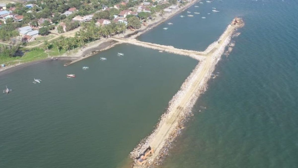 Mulai 2024, Kementerian PUPR Bangun Groin dan Breakwater di Pantai Lasusua Sulteng