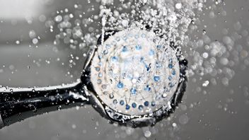 rénit : baissons d'eau froide le matin, comment allez-vous?