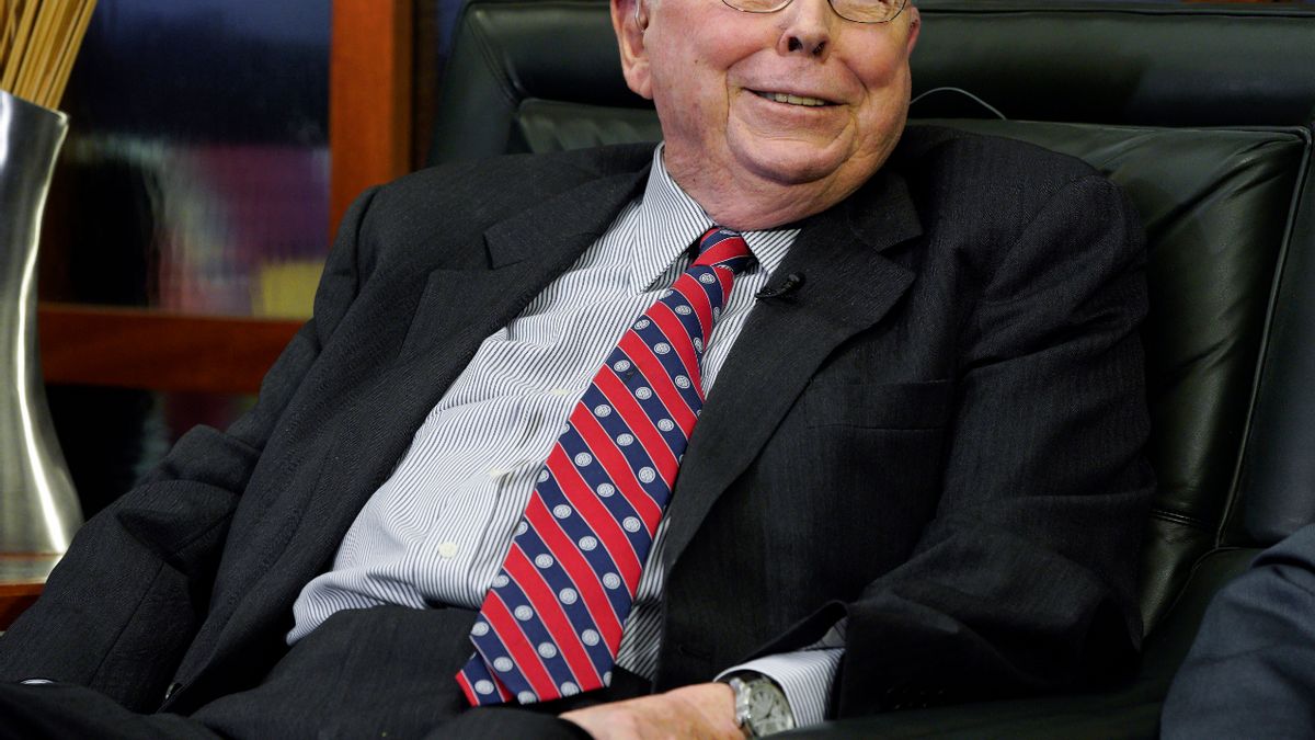 Charlie Munger Dies, This Anti-Crypto Figure Dies at the Age of 99
