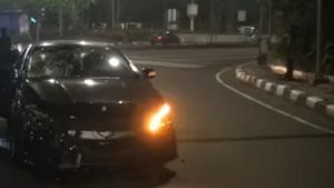 Pemotor Tewas Usai Tabrakan dengan Mobil Mercy di Pondok Indah, Satu Orang Masih Dirawat di RS
