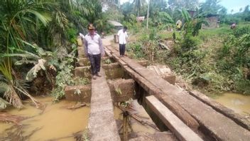 橋の損傷と家屋の浸水、ムコムコに緊急洪水が設定されました