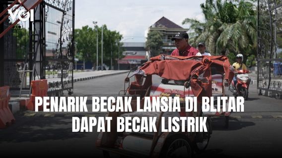Penarik Becak Lansia di Blitar Dapat Becak Listrik, Mudahkan Mencari Nafkah