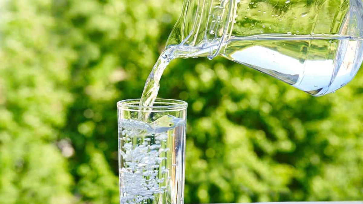 15 Manfaat Air Putih yang Harus Diketahui, Salah Satunya Manjur untuk Alkoholik