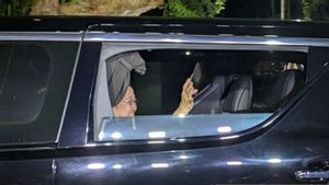 Senyum Megawati Tinggalkan Istana Usai 2,5 Jam Pertemuan Parpol Koalisi