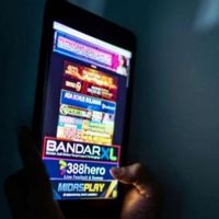15 Ribu Penerima Bansos di Jakarta Diduga Main Judi Online, Pengamat: Perlu Evaluasi dan Pendampingan
