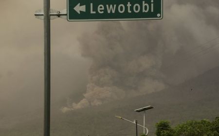 PVMBG Ingatkan Warga Sekitar Gunung Lewotobi Waspadai Banjir Lahar Dingin di Musim Hujan