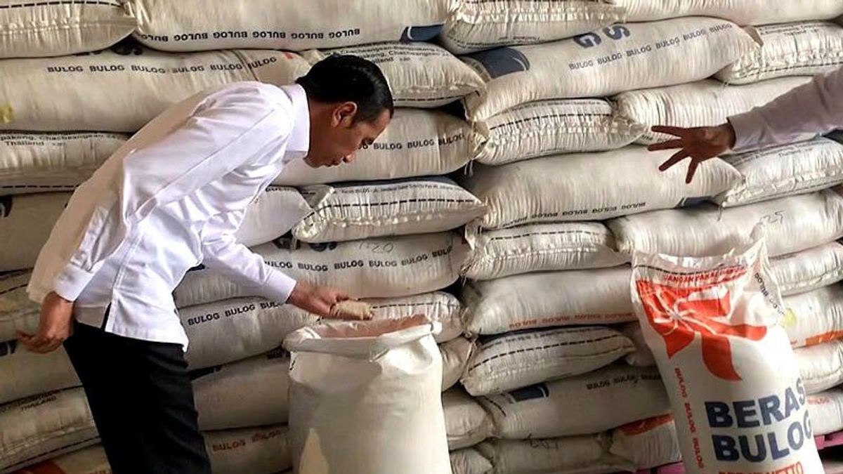 The World Faces A Food Crisis, How Is Indonesia's Rice Stock Condition?