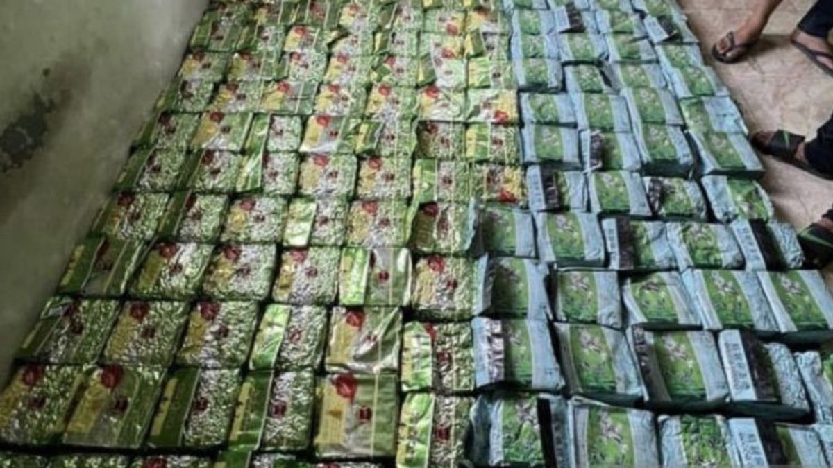 Police Find 165 Kg Of Methamphetamine In Meulaboh, West Aceh, 2 Fishermen Arrested