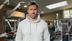 Ryan Reynolds Disebut Tidak Lucu oleh Martha Stewart, Begini Responsnya