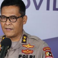 NTB的母亲与哺乳期儿童一起被拘留：被迫接受处理。9次调解失败