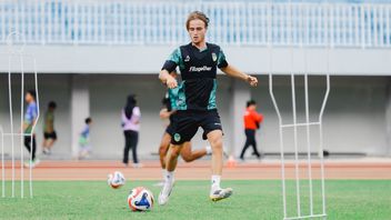 再び、PSIM元アヤックスユニオールのミッドフィールダーの到着