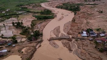 Aceh demande 153,3 trillions de roupies à BNPB pour la reconstruction après les catastrophes