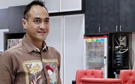 Tidak Mau Ungkit Kasus KDRT, Ferry Irawan Pilih Diam