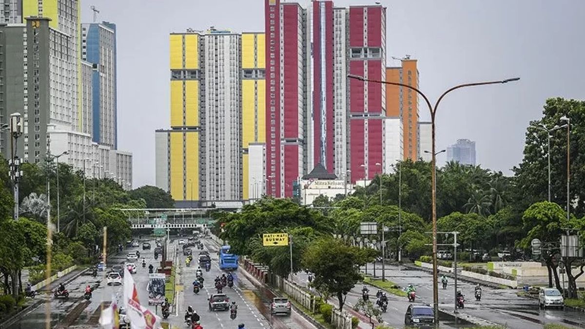 Kasus COVID-19 Naik, Jakarta Kembali PPKM Level 2, Kapasitas Mal Jadi 75 Persen