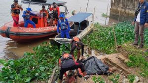 Penemuan Kerangka Manusia Gegerkan Bantaran Sungai Musi Palembang