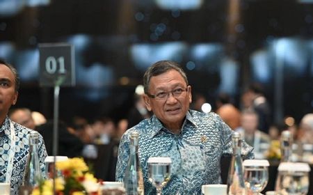 Menteri ESDM Jelaskan Upaya Indonesia Terkait Energi Bersih dalam Forum di Paris