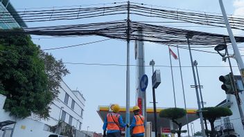 PLN Imbau Jaga Jarak Aman Antara Alat Peraga Kampanye dengan Jaringan Listrik