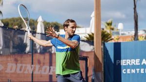 Disingkirkan Petenis Peringkat 172 di Babak Pertama French Open 2023 Tak Membuat Daniil Medvedev Bersedih