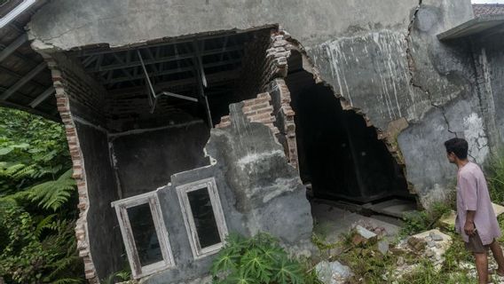 PVMBG 提醒市民注意雨季的土地流动