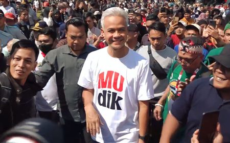 Ganjar Pranowo Lepas Rombongan Mudik Gratis Warga Jateng di Jabodetabek, Begini Keseruannya