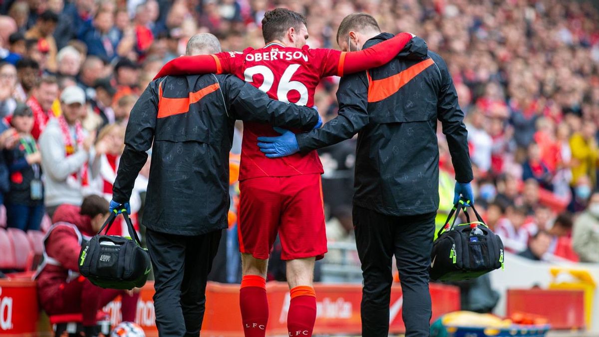 Robertson Injures Ankle Against Bilbao, Klopp: We Don't Know How Serious It Is, Which Is Obviously Quite Painful