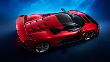 Ferrari Bertahan di Kandang Pastikan Produksi EV di Italia