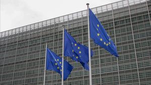 Uni Eropa Menunggu Surat Trump soal Tarif Dagang